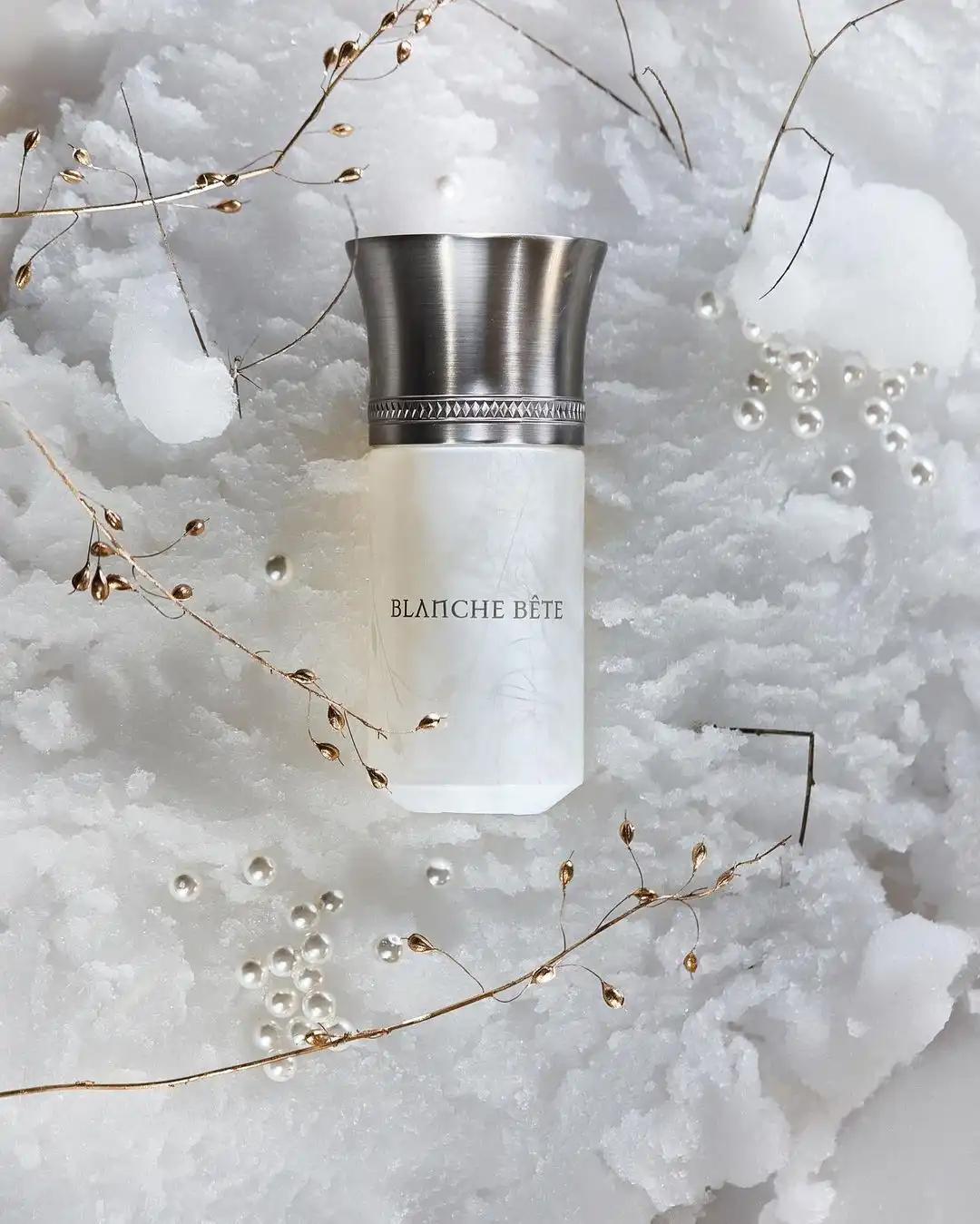 Nước Hoa Niche Les Liquides Imaginaires Blanche Bête EDP Unisex 50ml (4) Nước Hoa Niche Les Liquides Imaginaires Blanche Bête EDP Unisex 50ml (2)